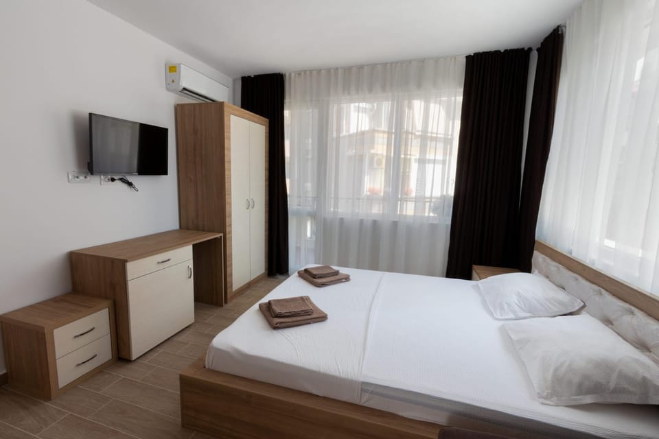 Tiffany Boutique Suits - Pomorie Bed and Breakfast in Pomorie