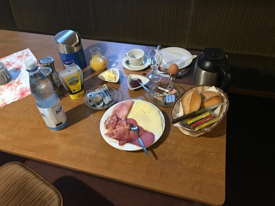 Food and drinks, Breakfast