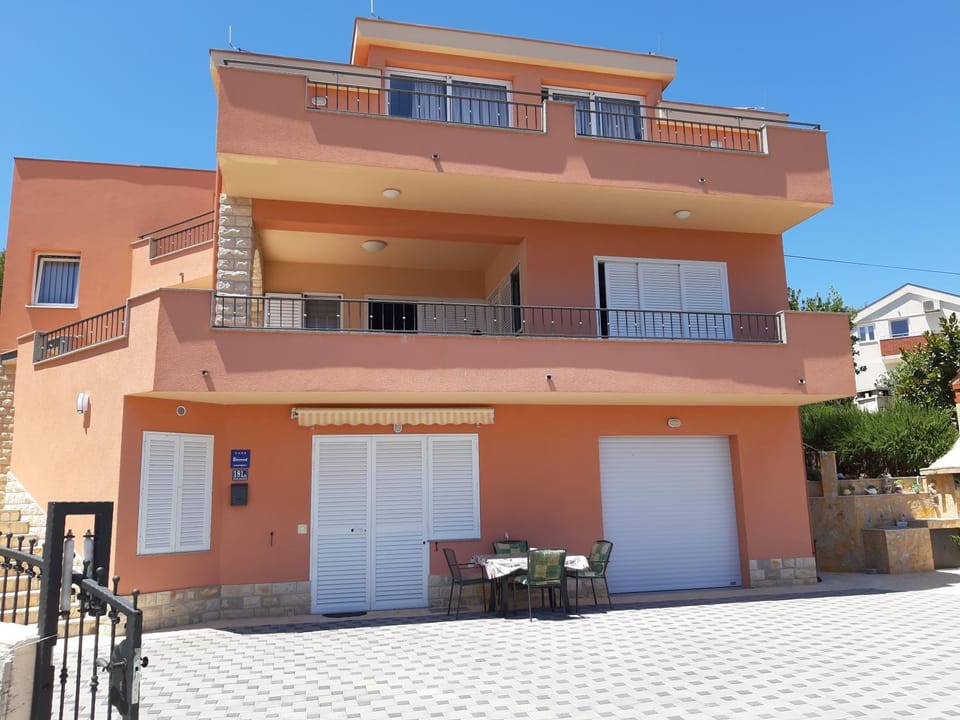 Regina del Mare Apartment in Šibenik-Knin County, Croatia