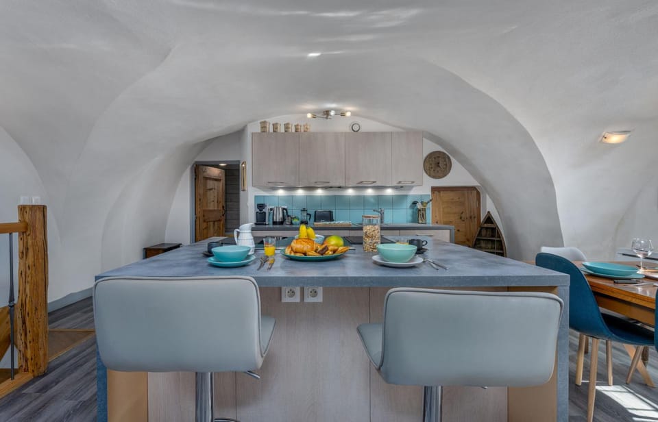 Kitchen or kitchenette, stove, kitchen