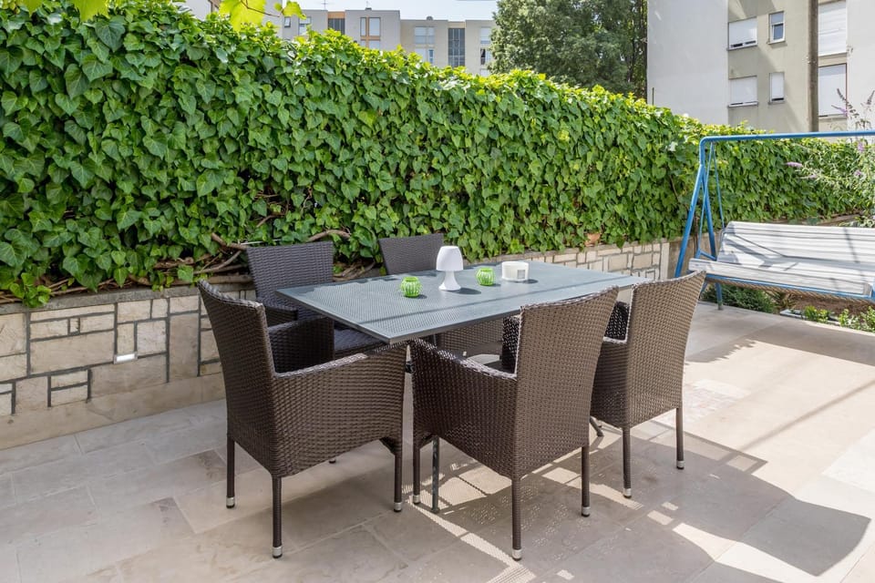 Patio, Balcony/Terrace