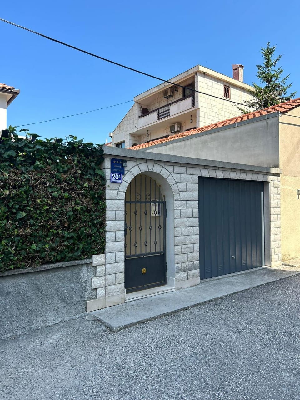 Garden Apartment Dina with free Parking Apartment in Split
