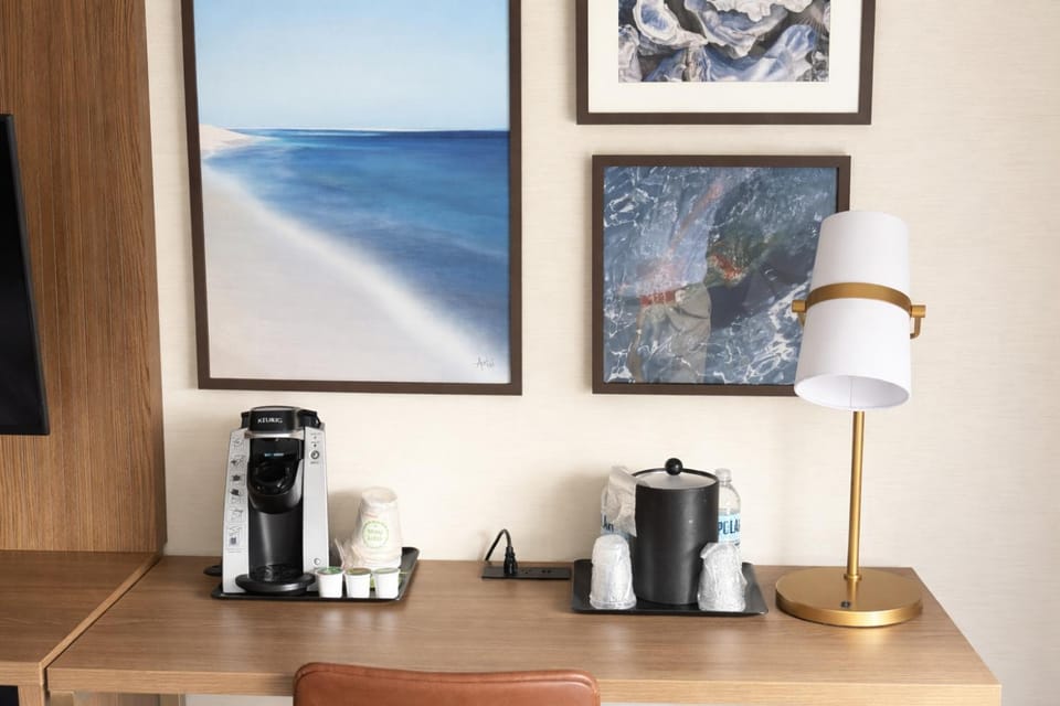 Coffee/tea facilities