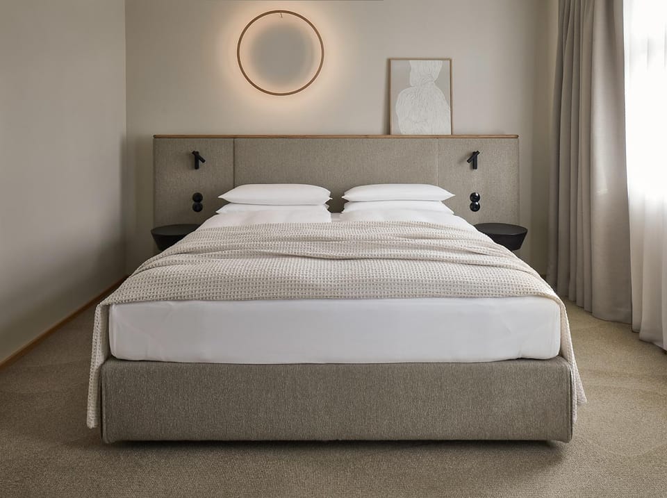 Bed, Photo of the whole room