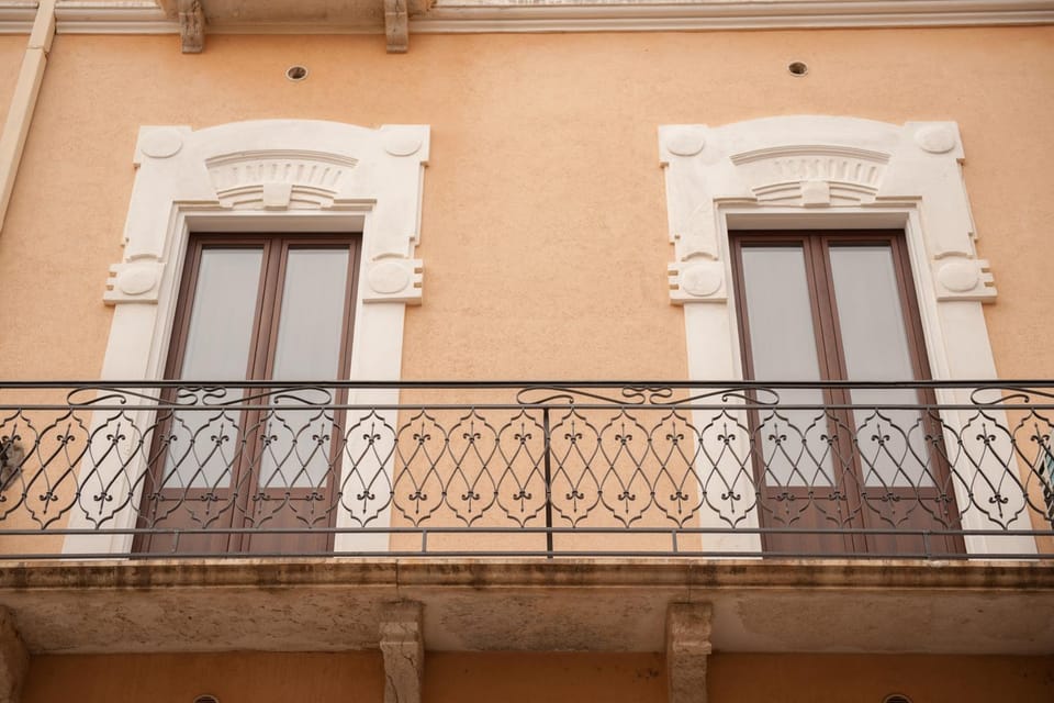 Property building, Balcony/Terrace