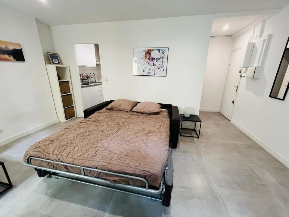 Bed
