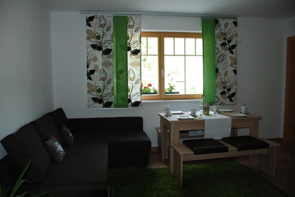 Garden view, Mountain view