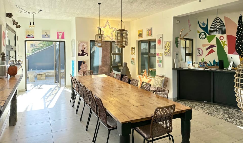 Dining area, Breakfast