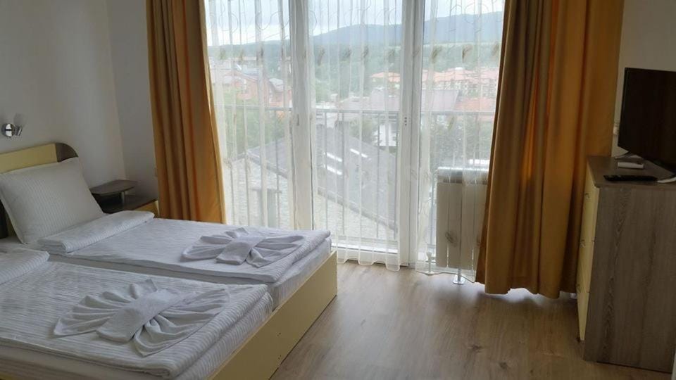 The Sea Lions Guest House Bed and Breakfast in Burgas Province