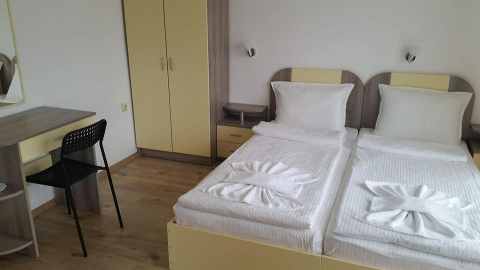 The Sea Lions Guest House Bed and Breakfast in Burgas Province