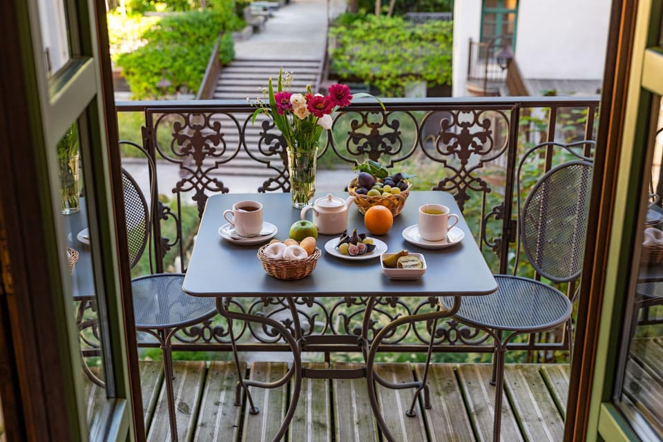 Balcony/Terrace, Breakfast