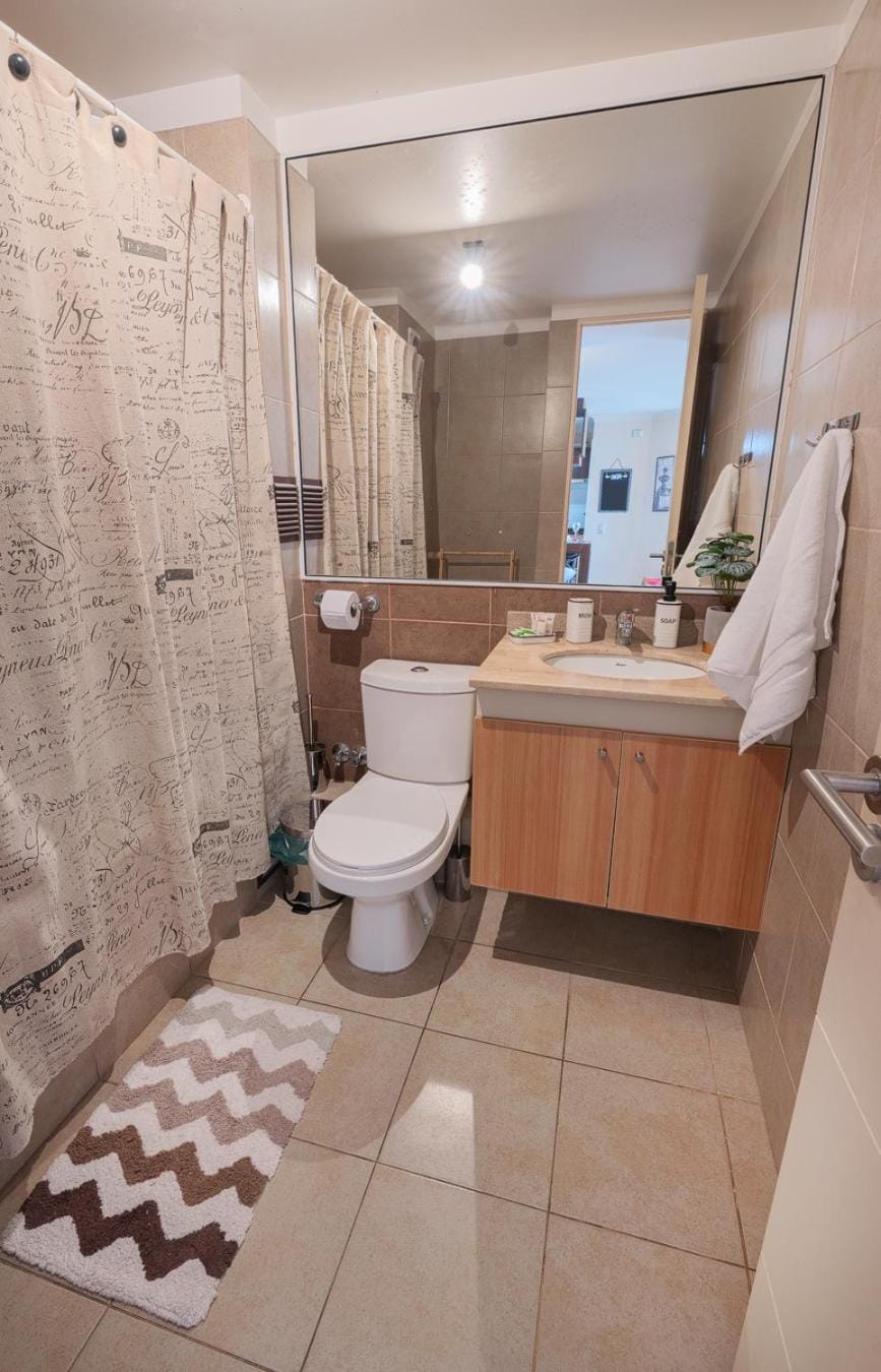 Shower, Bathroom, Bath, towels