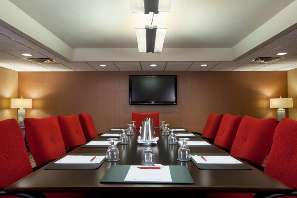 Meeting/conference room