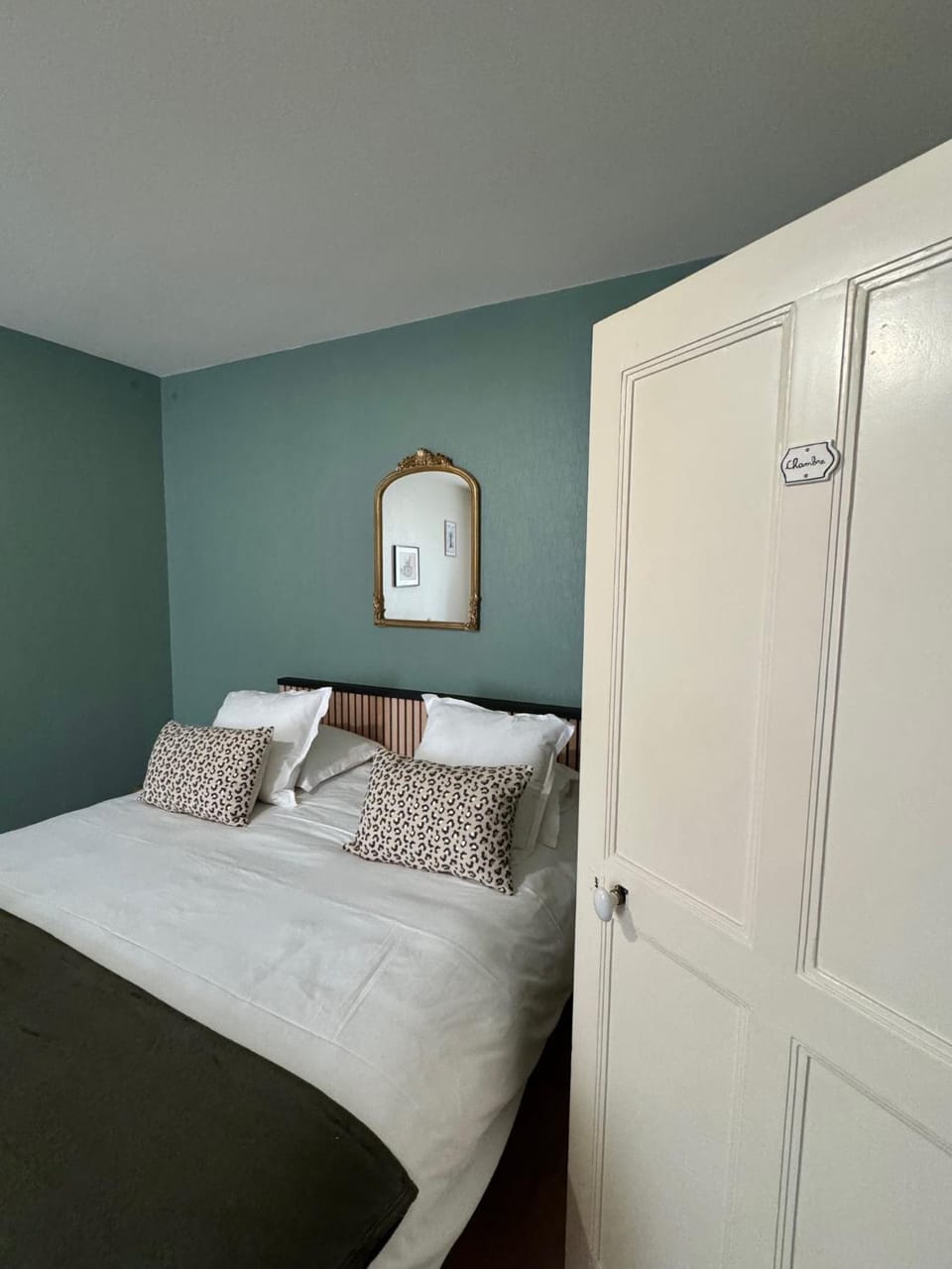 Le Clos Du Pontic Logis et Cit'Hotel Hotel in Landerneau