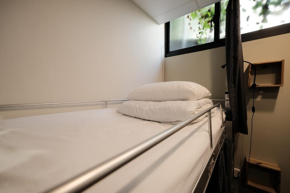 bunk bed