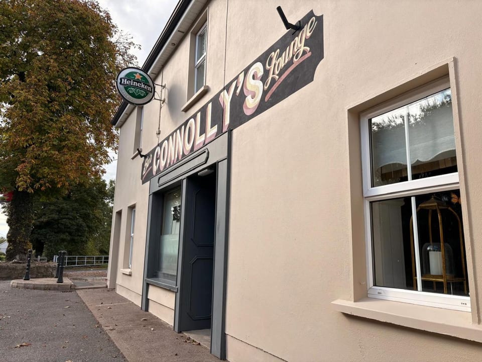 Connollys Apartment Doohamlet Castleblayney Bed and Breakfast in Northern Ireland