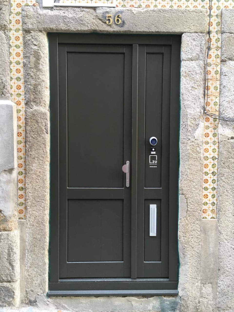 Facade/entrance