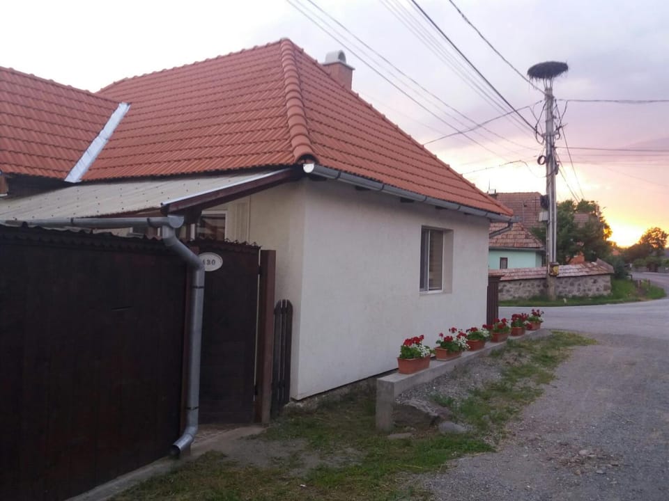 Off site, Street view
