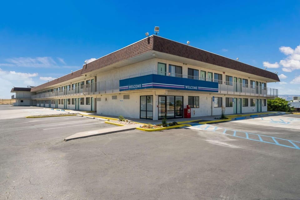 Property building, On site