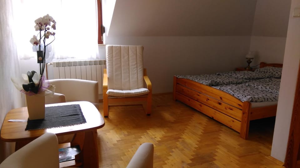 Agroturystyka Józefówka Tyrawa Solna Farm Stay in Poland