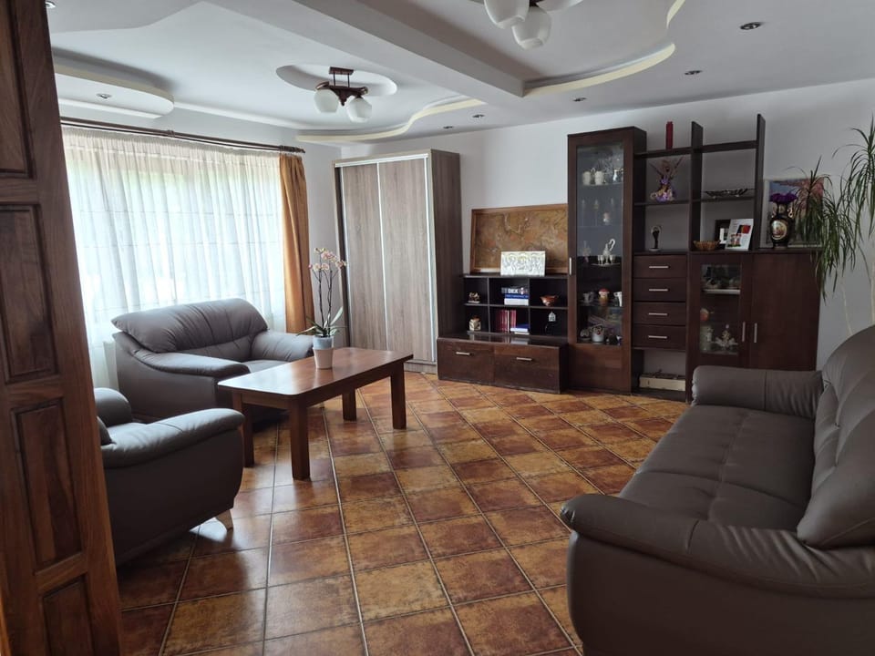 Casa Deea Bed and Breakfast in Romania