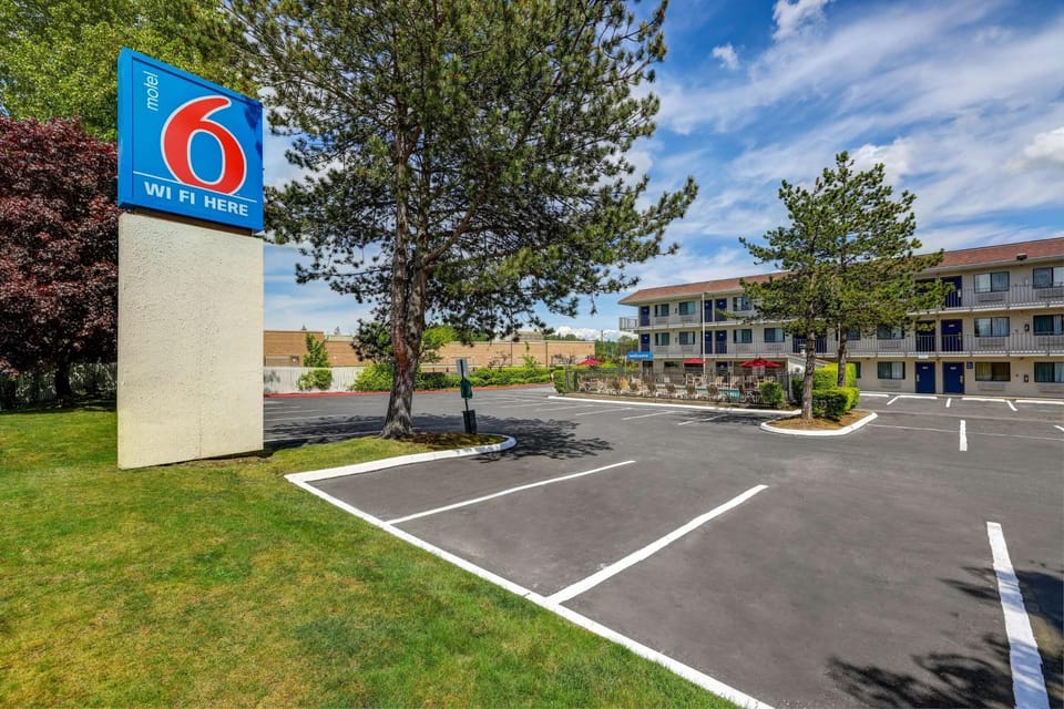 Property building, On site