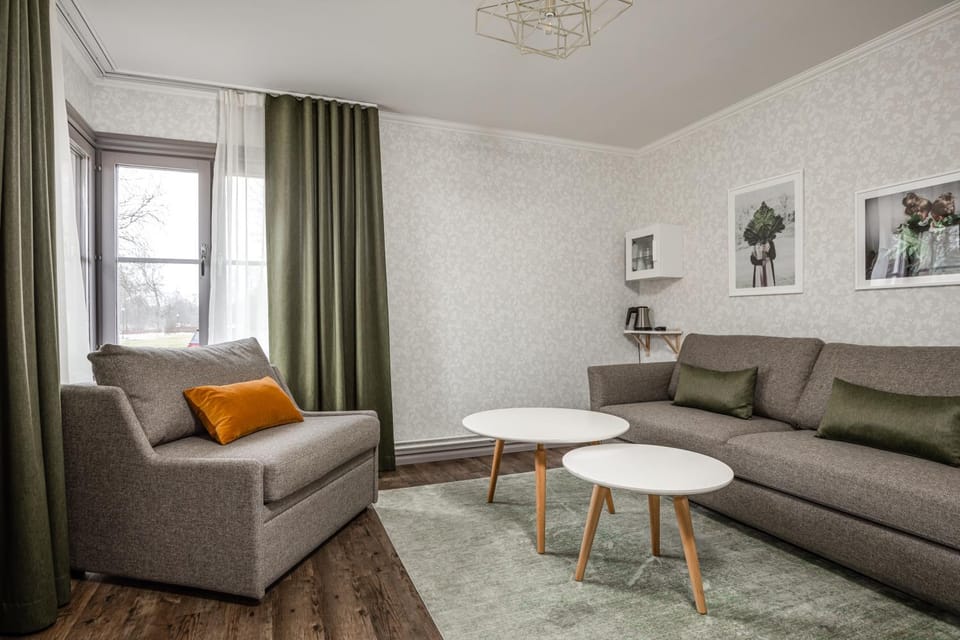Seating area