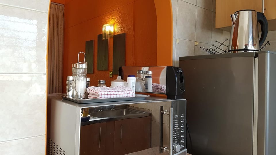 Kitchen or kitchenette, Decorative detail