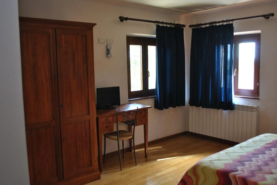 Agriturismo Oasi Belvedere Farm Stay in Marche