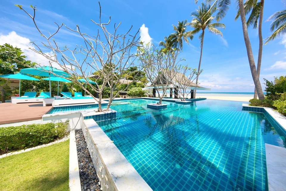 Beachfront Villa Baan Paradise Villa in Ko Samui