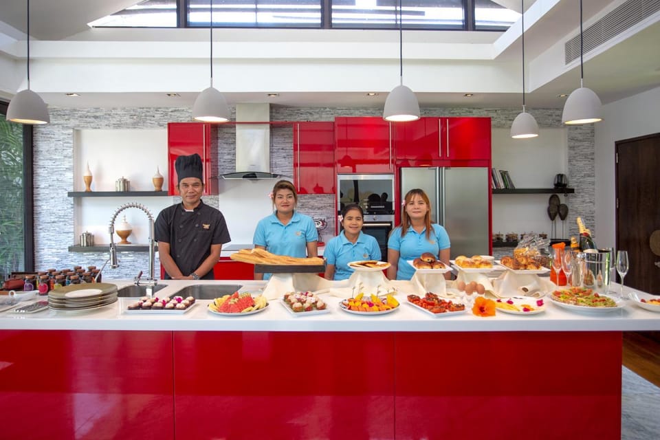 Breakfast, Continental breakfast, Buffet breakfast, Asian breakfast, American breakfast