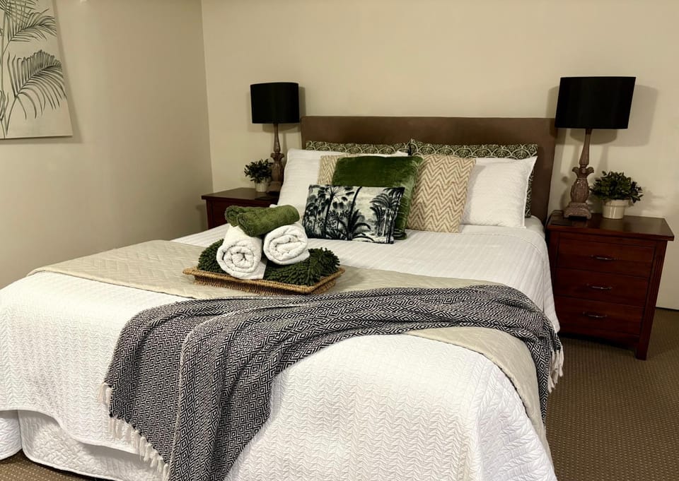 Bed, Decorative detail, Bedroom