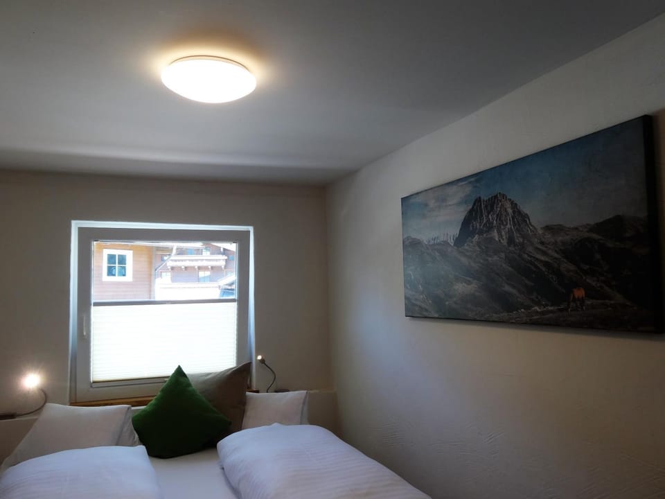 Bhome Gästehaus b&b / Apartments Bed and Breakfast in Salzburgerland