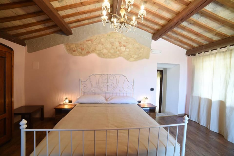 Agriturismo " La Valle degli Ulivi" Farm Stay in Abruzzo