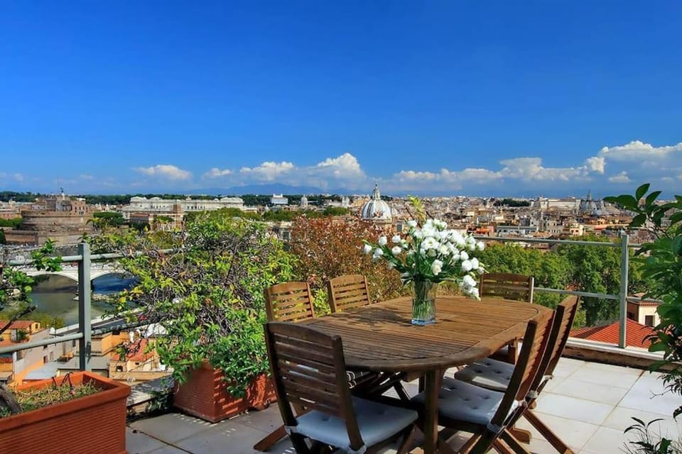 Sant'Onofrio Terrace Apartment Apartment in Rome
