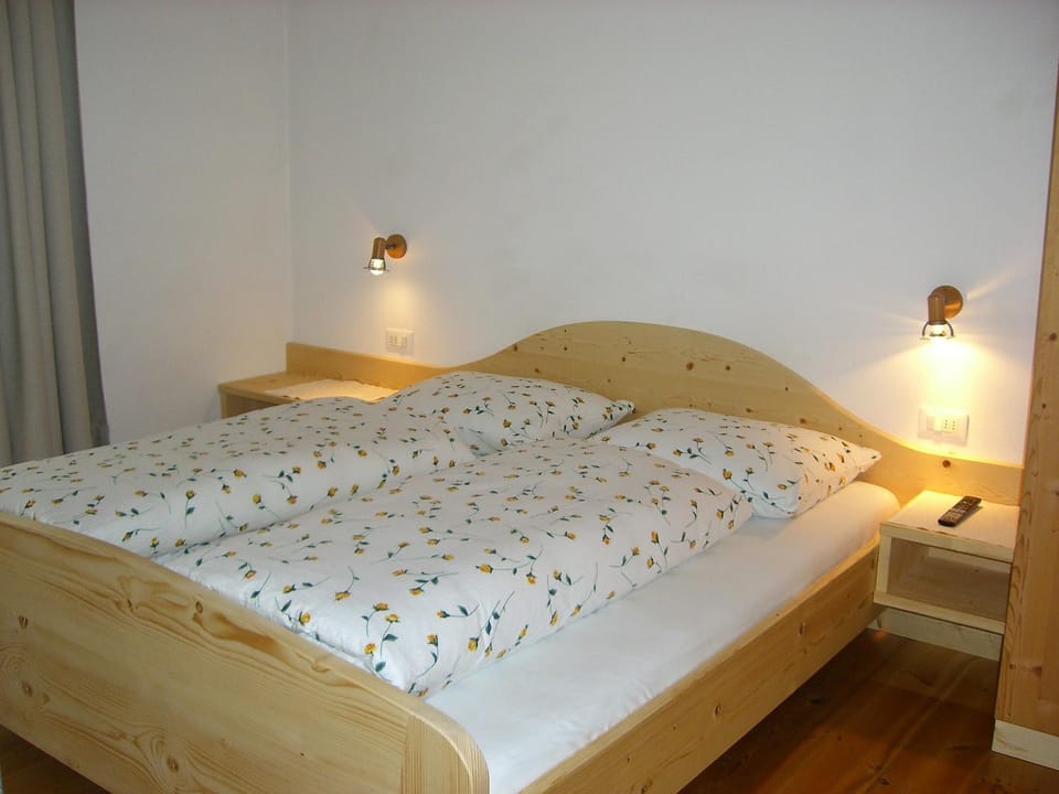 Decorative detail, Bedroom