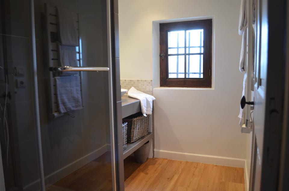 Campagne Chastel Bed and Breakfast in Aix-en-Provence