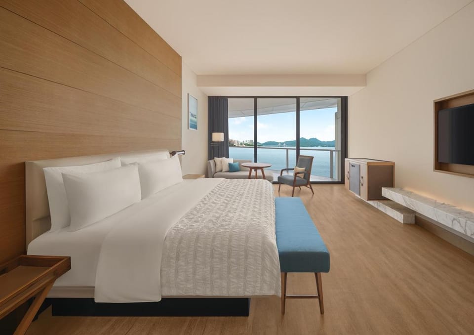 Le Meridien Xiaojing Bay Hotel in Guangdong