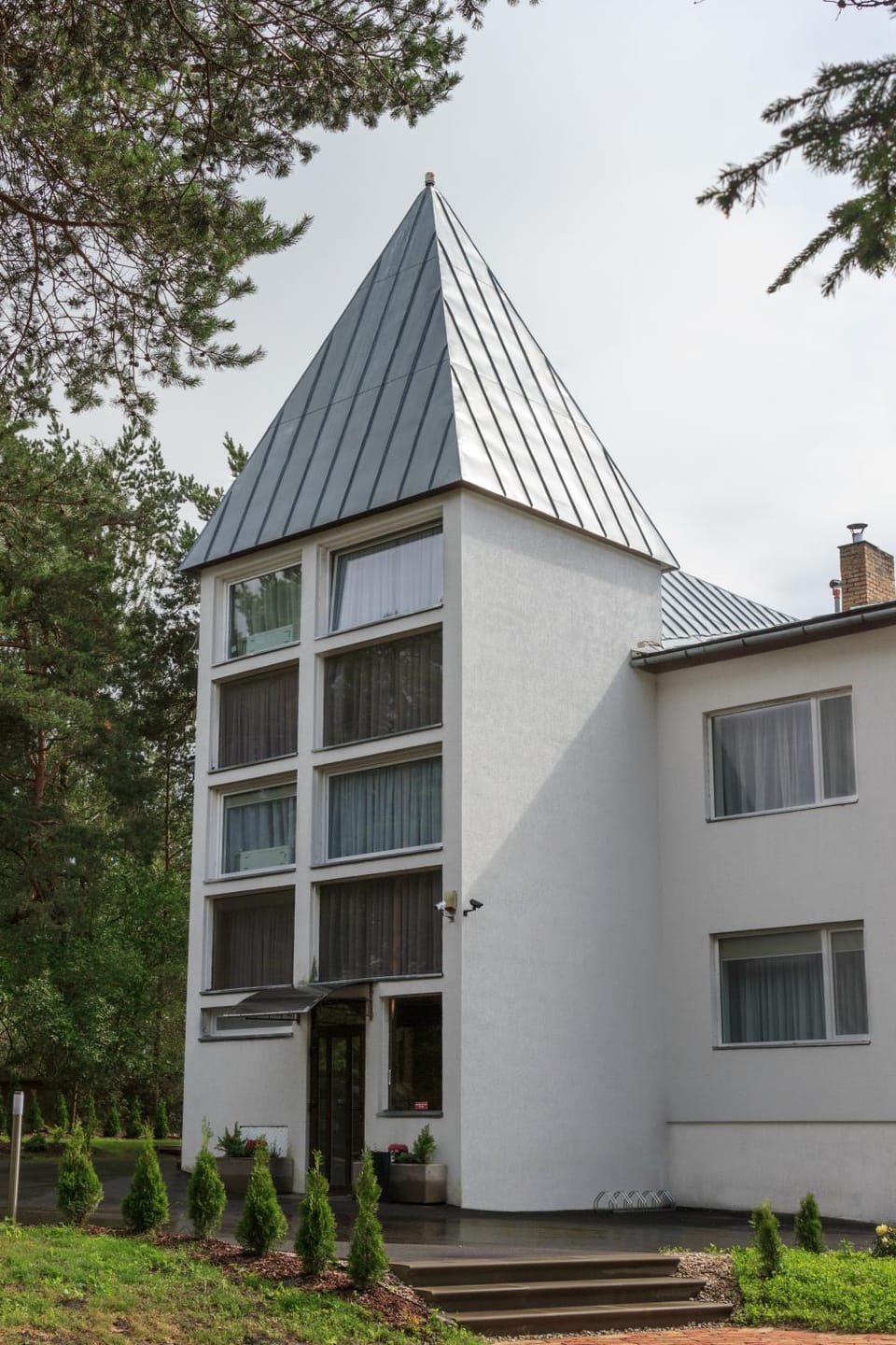Property building, Day, Other, Area and facilities