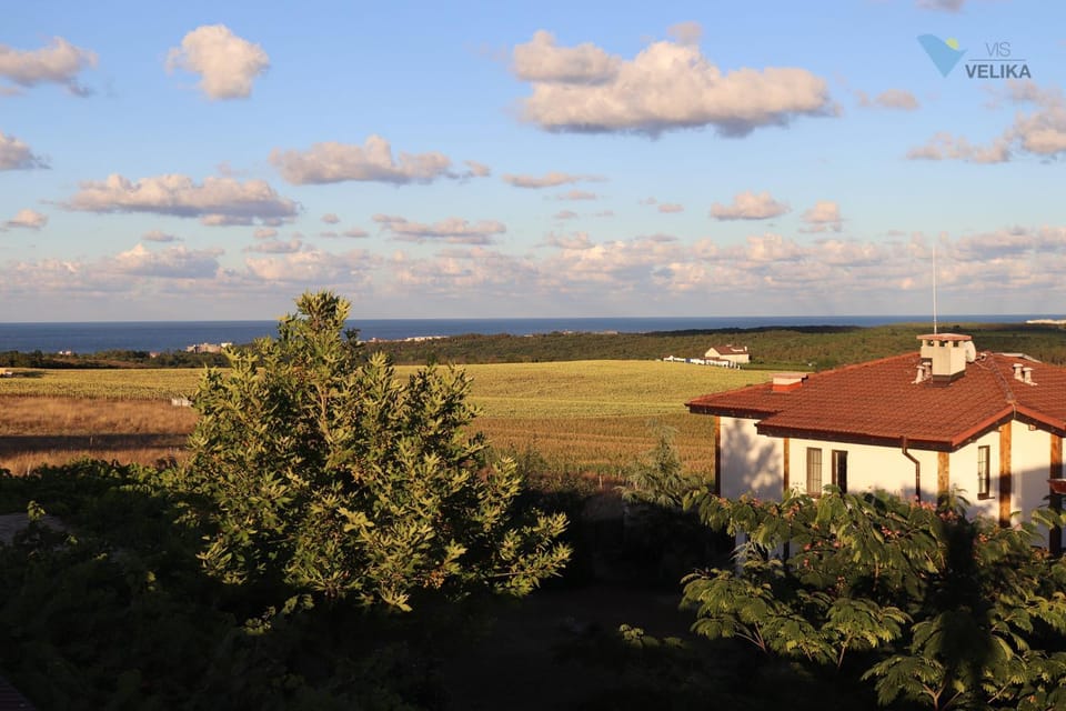 Vis Velika Bed and Breakfast in Burgas Province