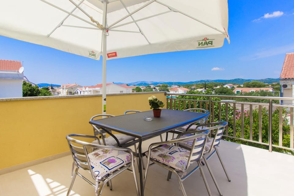 Day, Balcony/Terrace, Continental breakfast