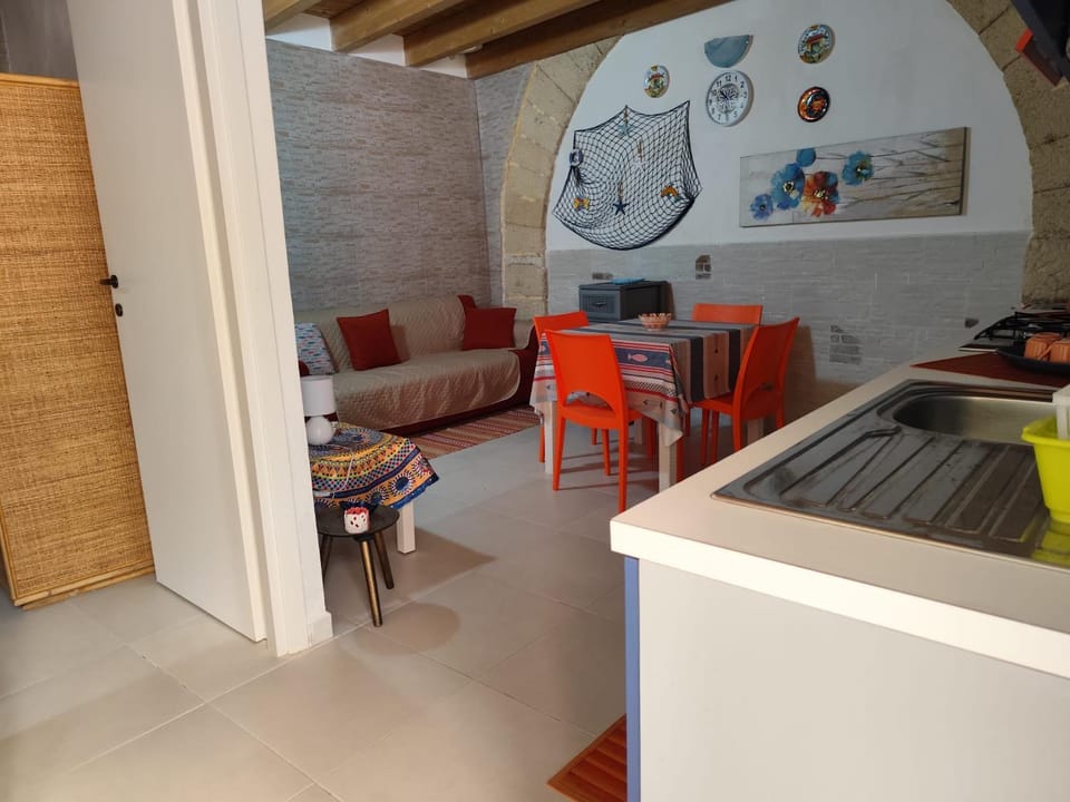 Living room, kitchen