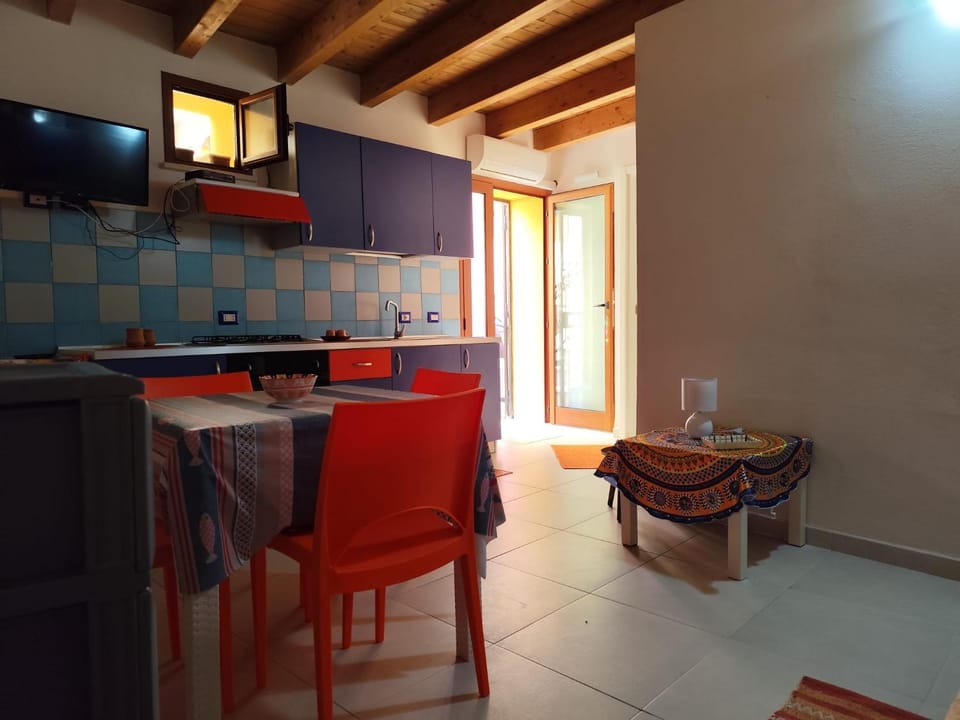 Living room, kitchen
