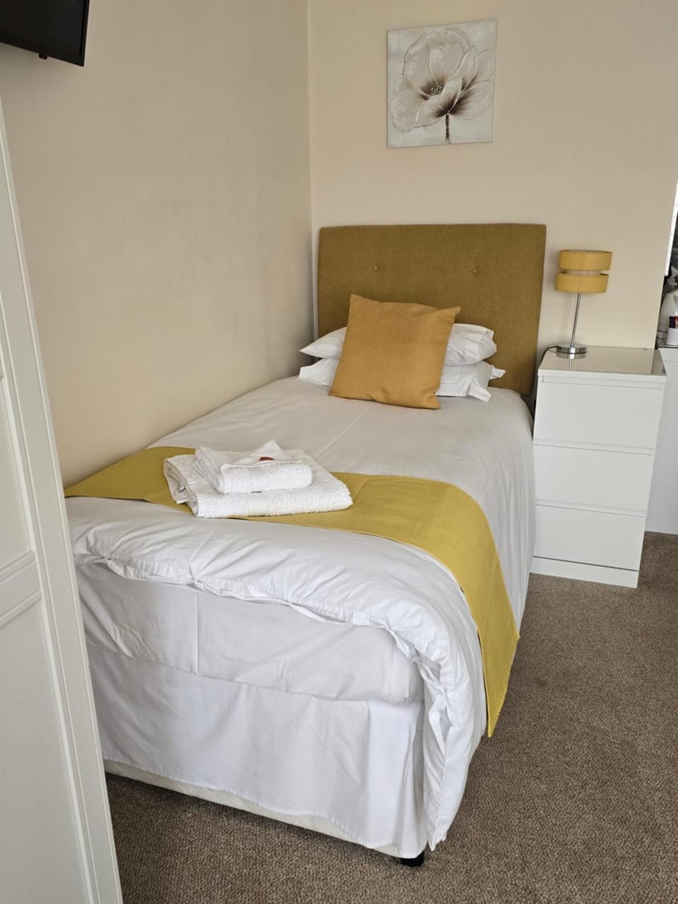 Chilton Villa B&B Bed and Breakfast in Dover District