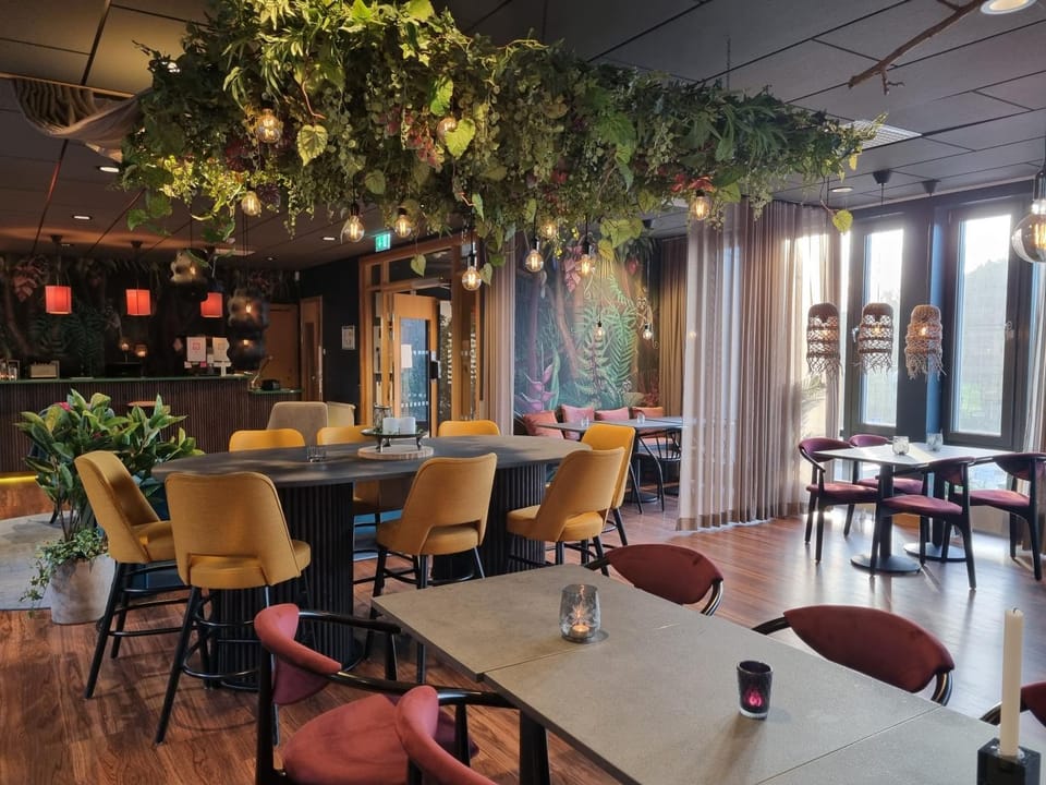 Restaurant/places to eat