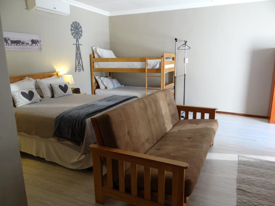 La Paix Guesthouse Bed and Breakfast in Western Cape