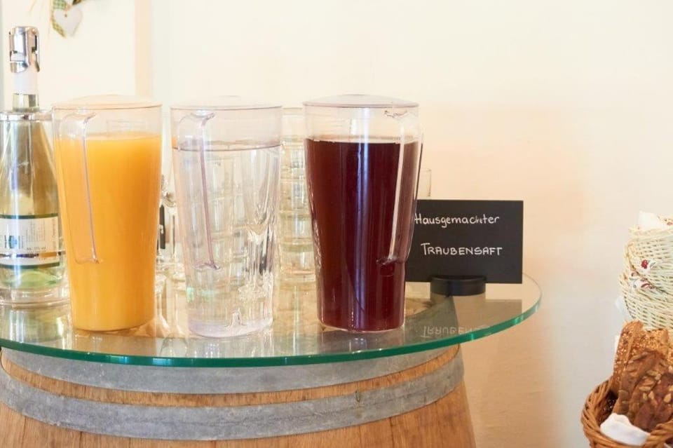 Food and drinks, Buffet breakfast