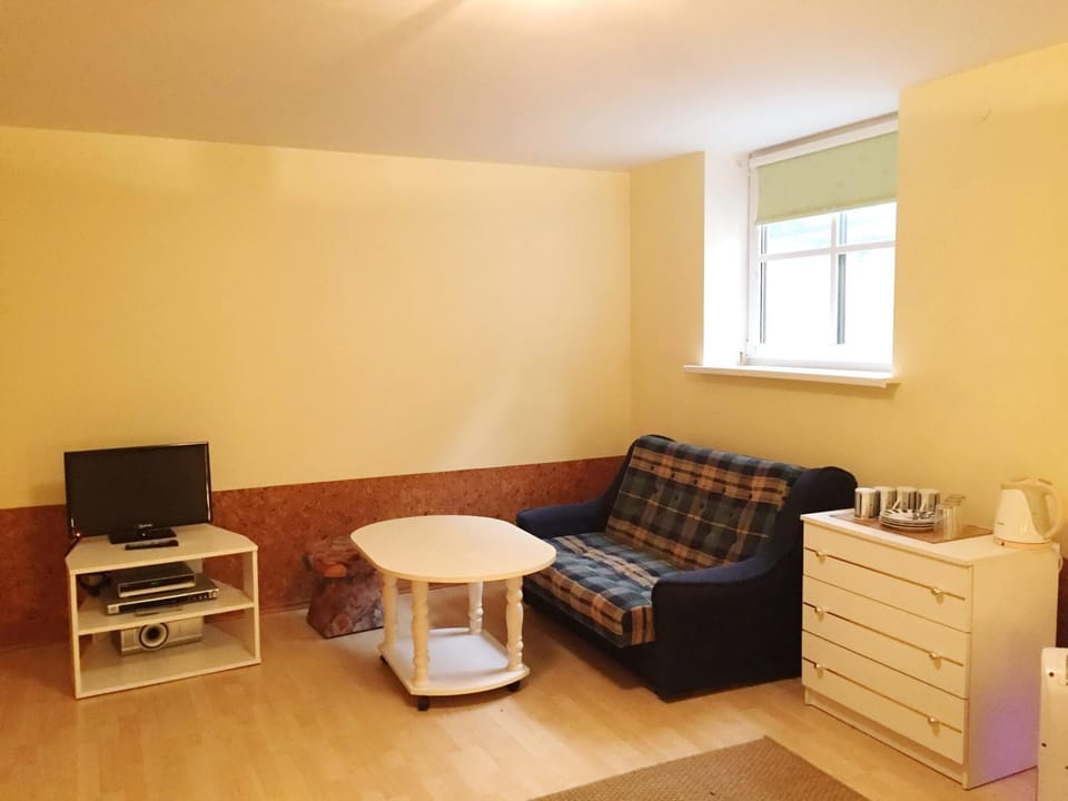 TV and multimedia, Living room, Photo of the whole room, Seating area