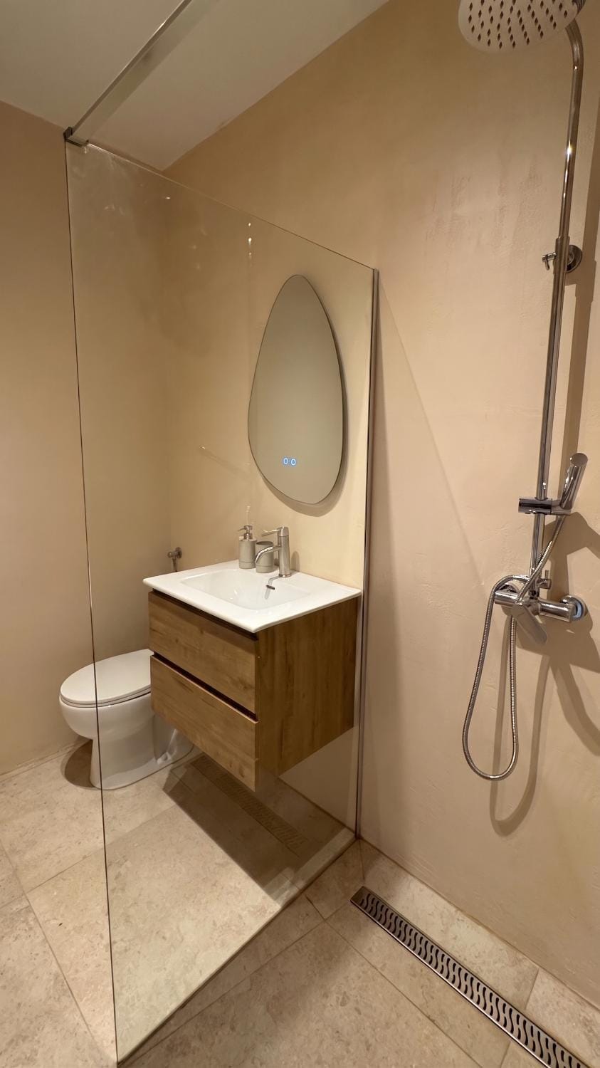 Shower, Toilet, Bathroom