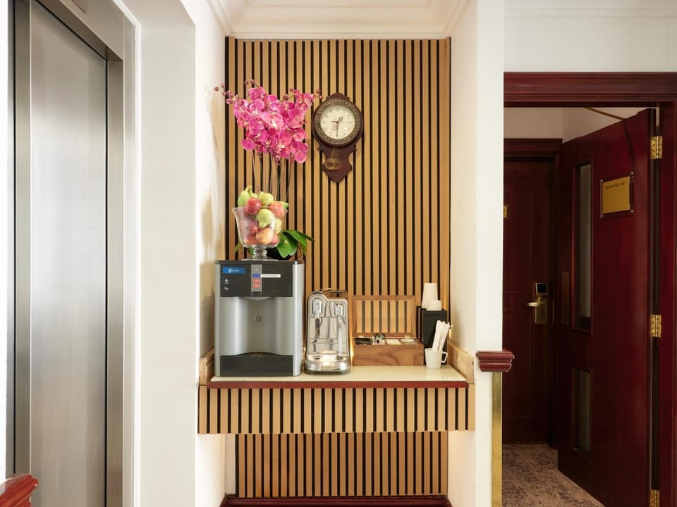 Property building, Lobby or reception